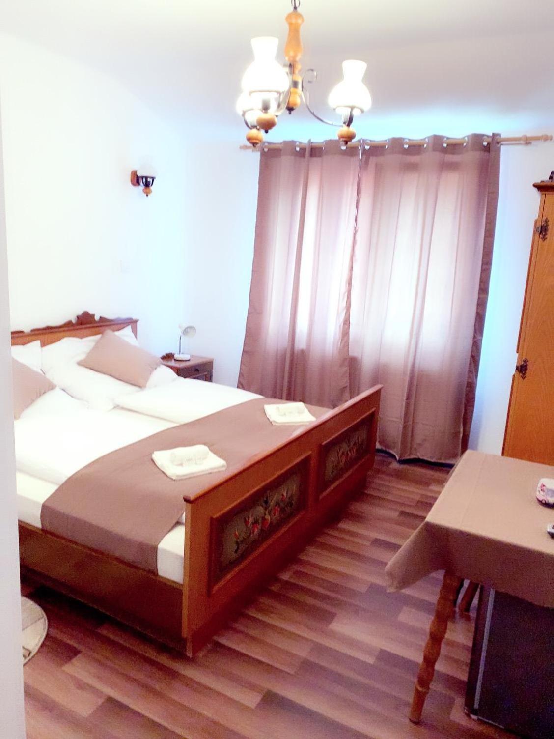 אנינה Gasthaus Casa Kugler מראה חיצוני תמונה